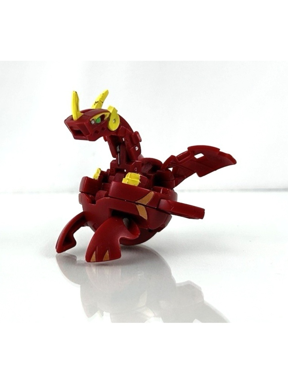 Bakugan Neo Dragonoid 650G Red Pyrus New Vestroia Does Not Close **Read**